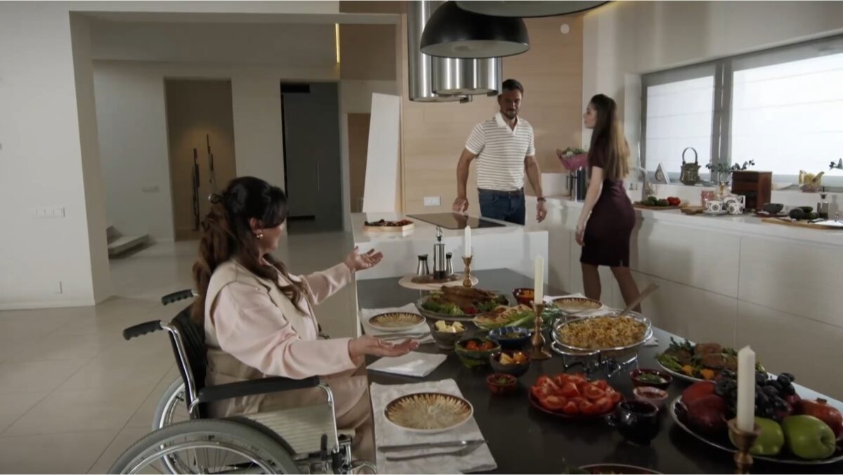 На разных берегах